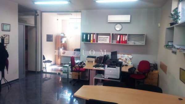 Дава под наем офис, гр. шумен, център