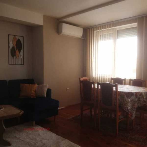 Дава под наем 2-стаен, гр. пловдив, каменица 1