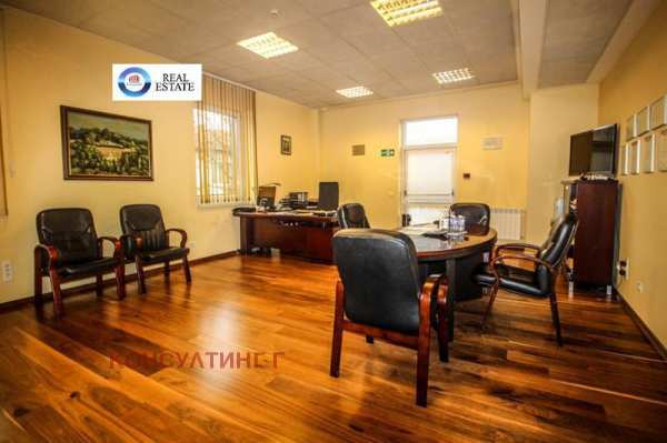Дава под наем офис, гр. софия, център