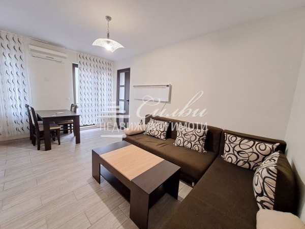 Дава под наем 2-стаен, гр. шумен, център