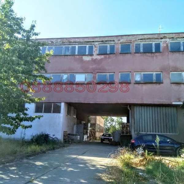 Дава под наем пром. помещение, гр. първомай, област пловдив