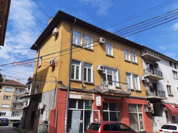 Дава под наем офис, гр. враца, център