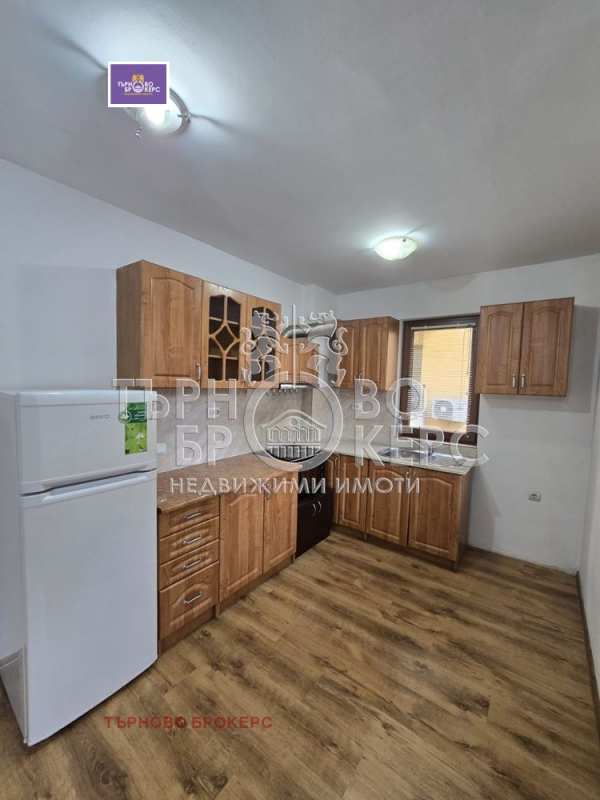 Дава под наем 2-стаен, гр. велико търново, център