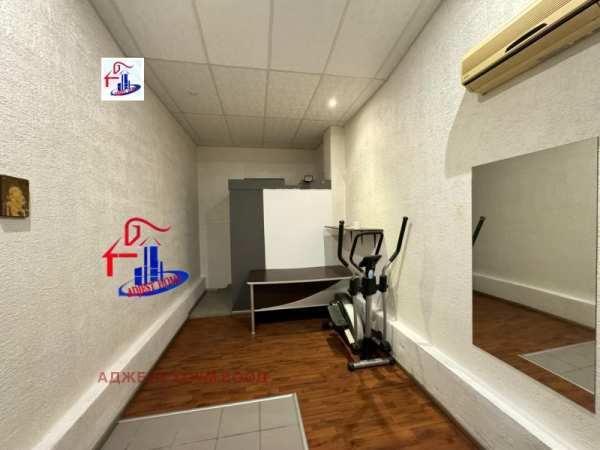 Дава под наем бизнес имот, гр. шумен, военно училище