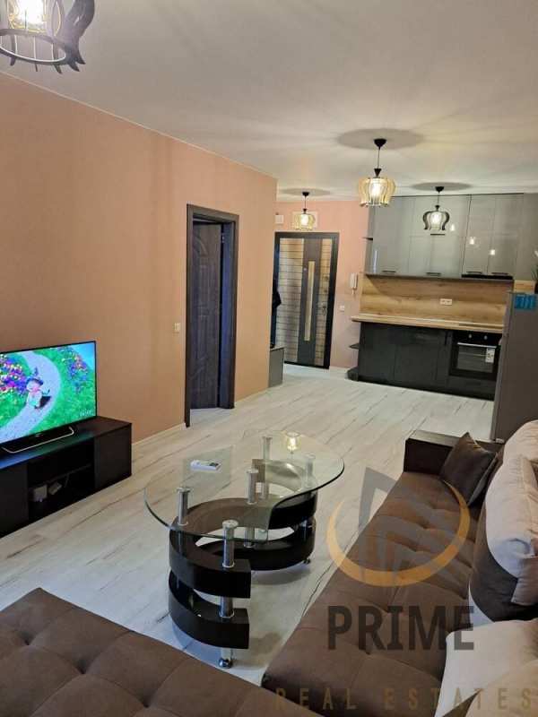 Дава под наем 2-стаен, гр. бургас, славейков