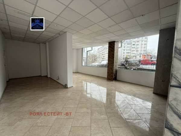 Дава под наем магазин, гр. велико търново, център