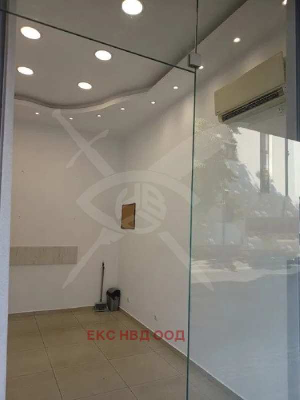 Дава под наем магазин, гр. пловдив, център