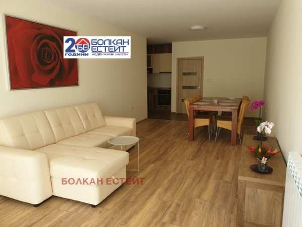 Дава под наем 3-стаен, гр. велико търново, център