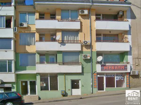 Дава под наем  магазин град Велико Търново, Център
      48 кв.м