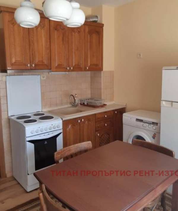 Дава под наем 1-стаен, гр. бургас, лазур