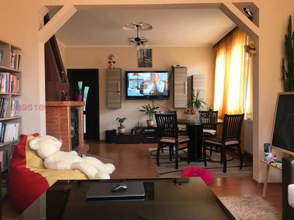 Дава под наем 2-стаен, гр. шумен, център