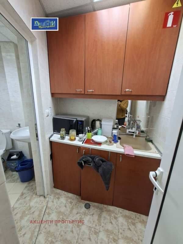 Дава под наем офис, гр. велико търново, колю фичето