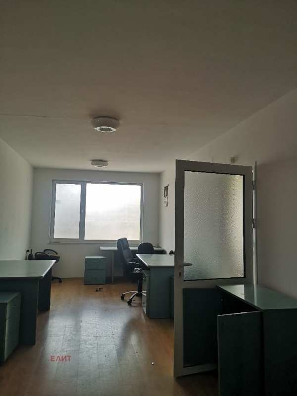 Дава под наем бизнес имот, гр. стара загора, железник - център