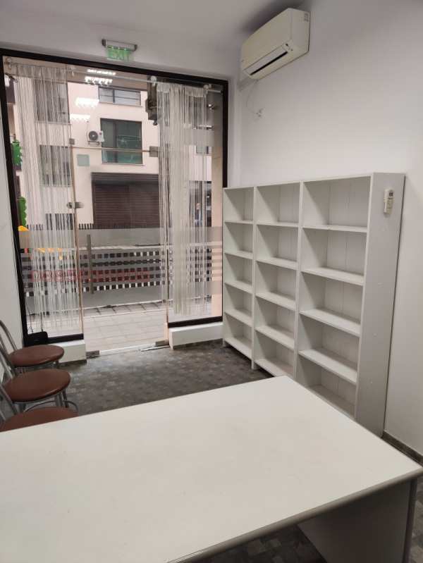 Дава под наем офис, гр. пловдив, тракия