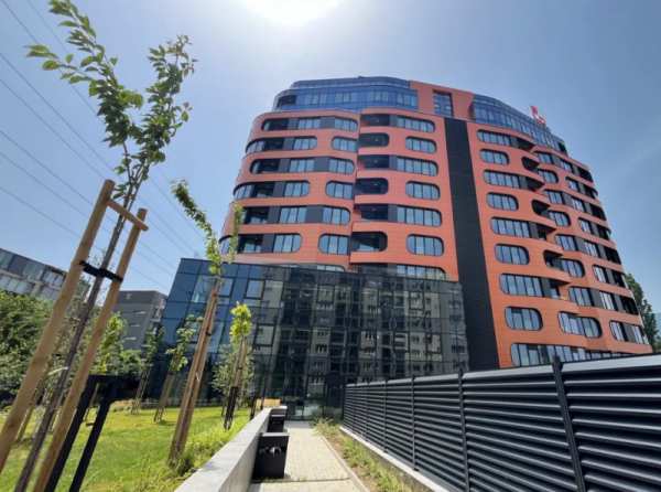 Дава под наем офис, гр. софия, хладилника