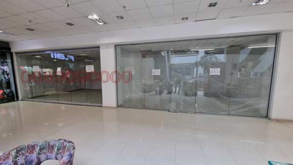 Дава под наем магазин, гр. пловдив, център