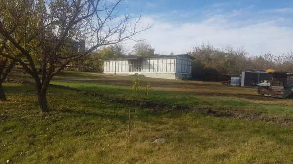 Дава под наем склад, гр. шумен, тракия