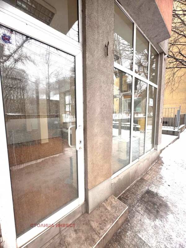 Дава под наем бизнес имот, гр. русе, център