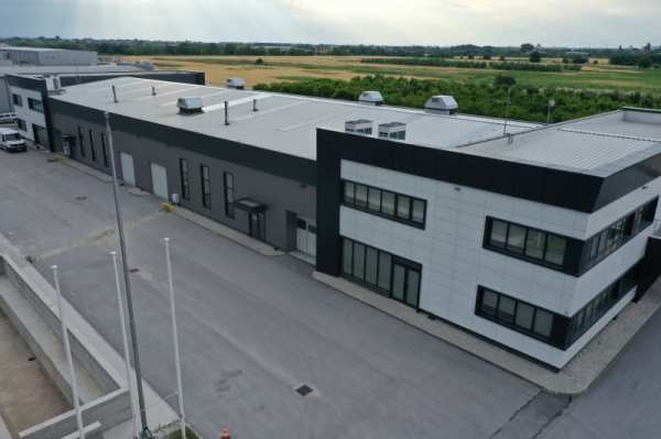 Дава под наем пром. помещение, гр. пловдив, южна дъга