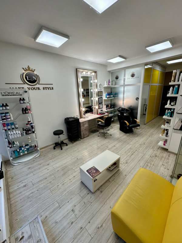 Дава под наем магазин, гр. пловдив, център