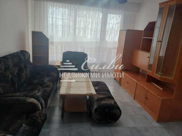 Дава под наем 1-стаен, гр. шумен, боян българанов 1