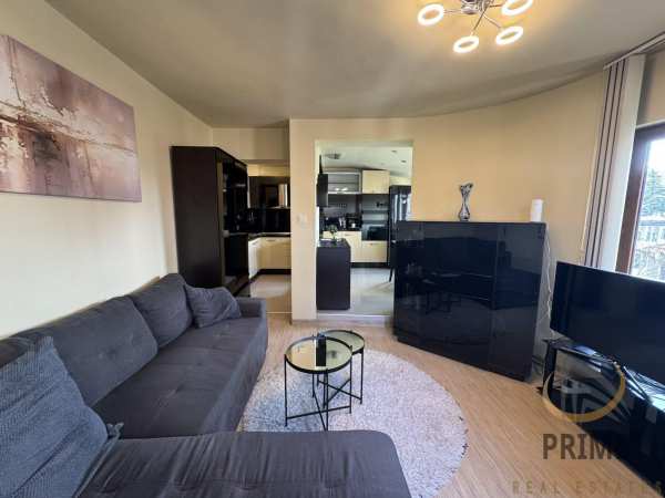 Дава под наем 3-стаен, гр. бургас, център