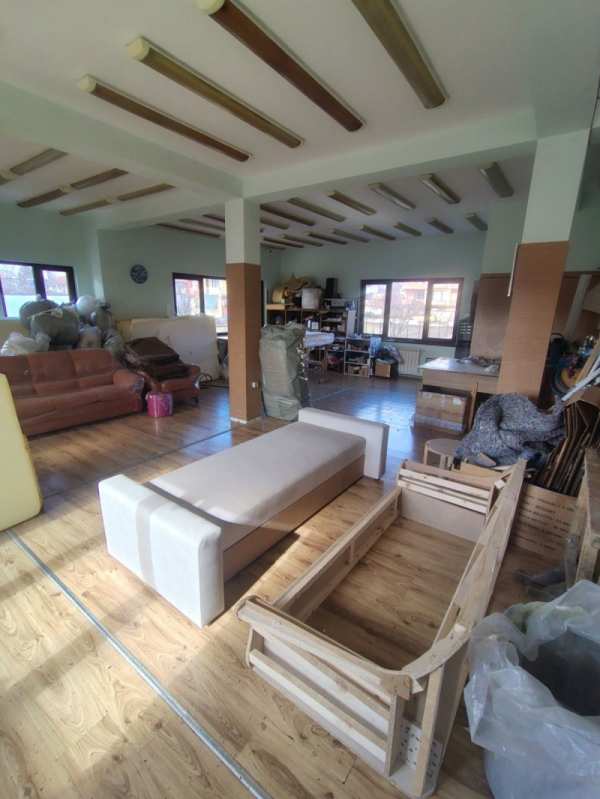 Дава под наем склад, гр. софия, требич