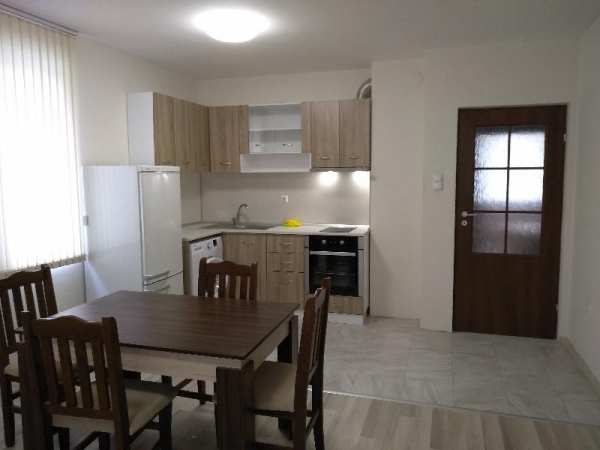 Дава под наем 3-стаен, гр. велико търново, бузлуджа