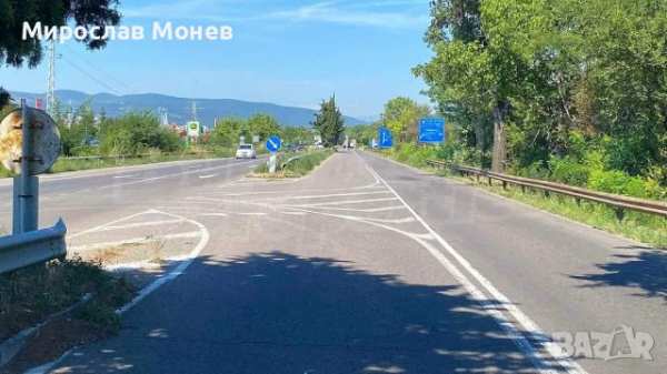 Продавам парцел 3дка,с 40м.лице на главната,по продължение на бул. патр.евтимий в стара загора.