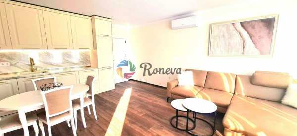 2-стаен в Варна, област-к.к. Св.Св. Константин и Елена площ 81 цена 2