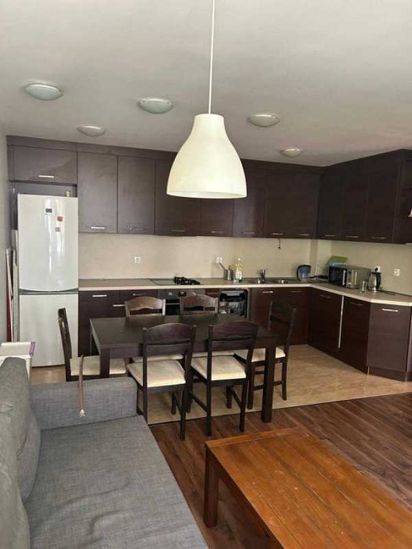 3 стаен апартамент под наем в Манастриски Ливади Изток с гараж