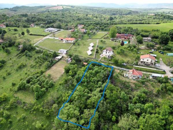 Поземлен имот с.Драгиевци, област Габрово