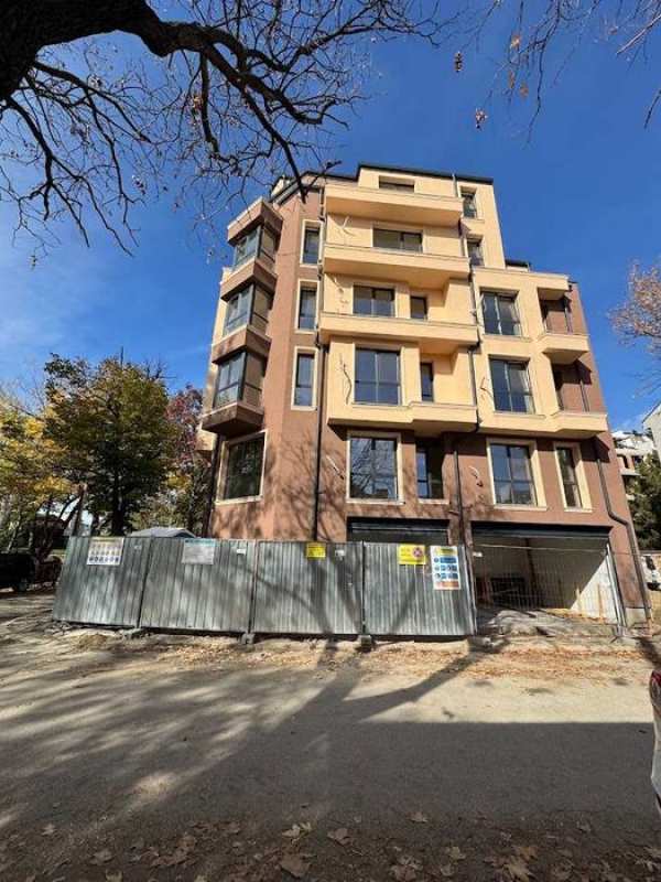 От Собственик! Двустаен или тристаен в кв. Съдийски