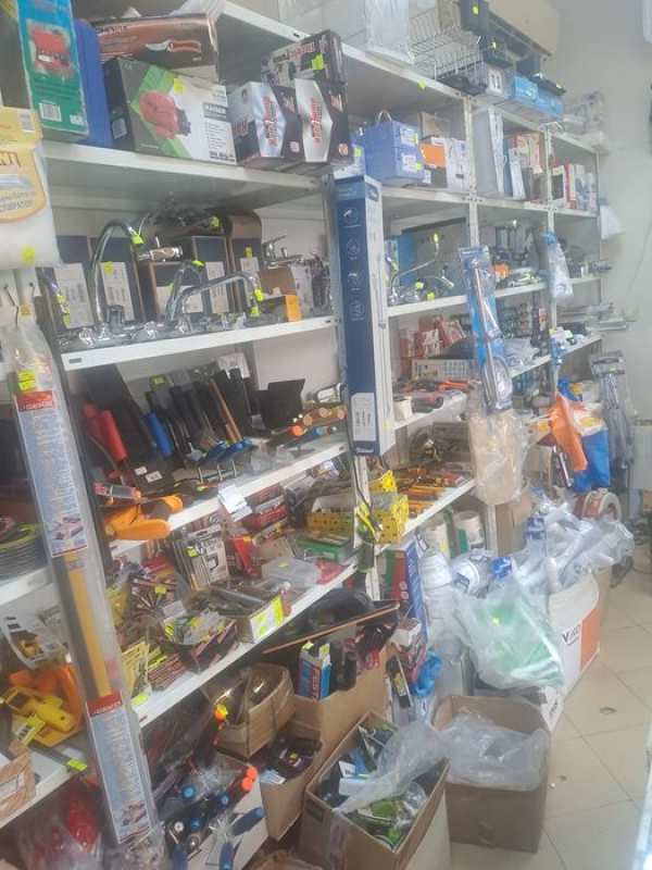 Продавам бизнес-железария