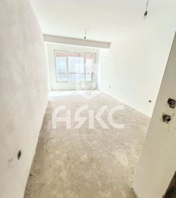 Едностаен апартамент в кв. Люлин център