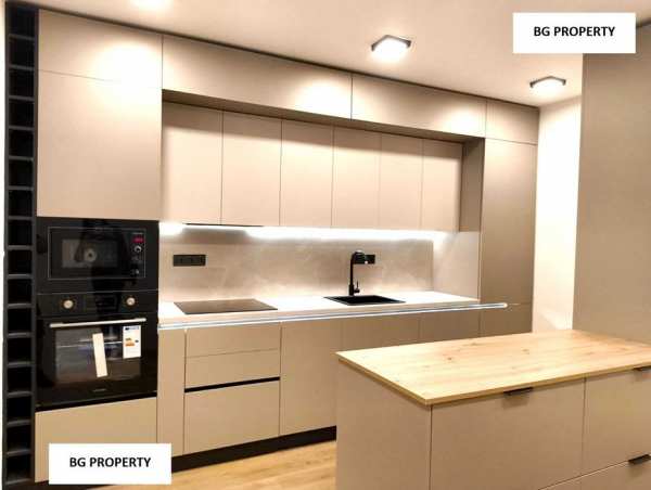 Апартамент след основен ремонт в центъра на София