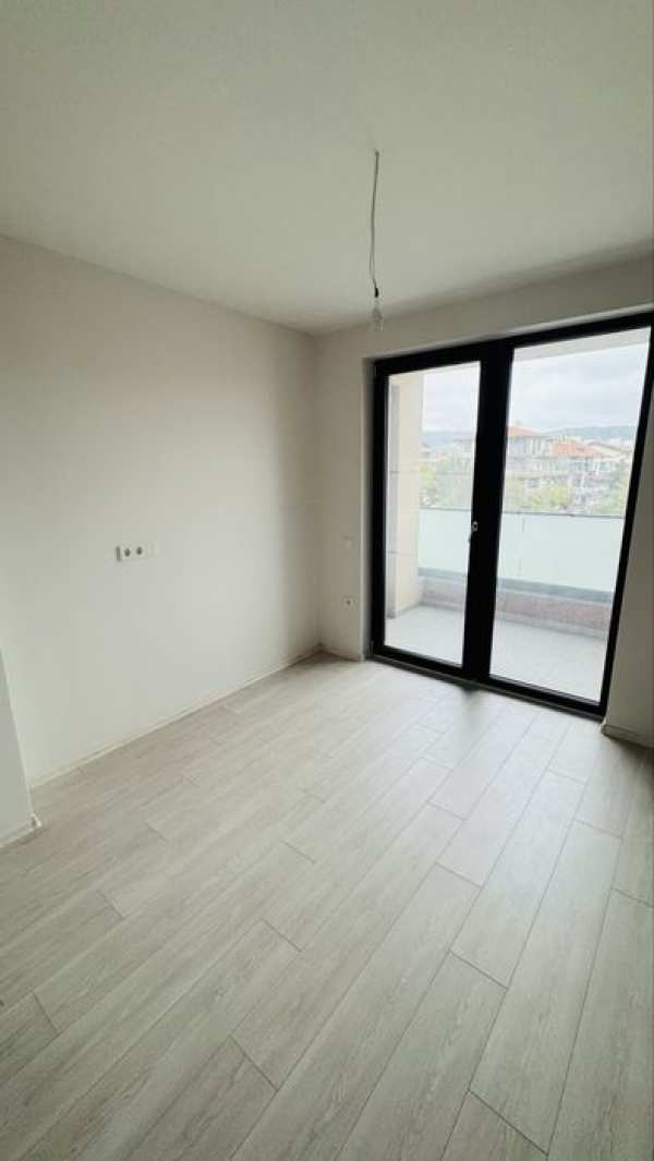 Ексклузивно - Двустаен апартамен във Виница