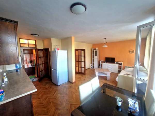 3 стаен апартамент под наем до парка