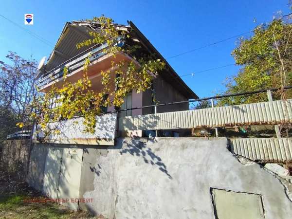 Вила за продажба местност Одяланик, 10 км