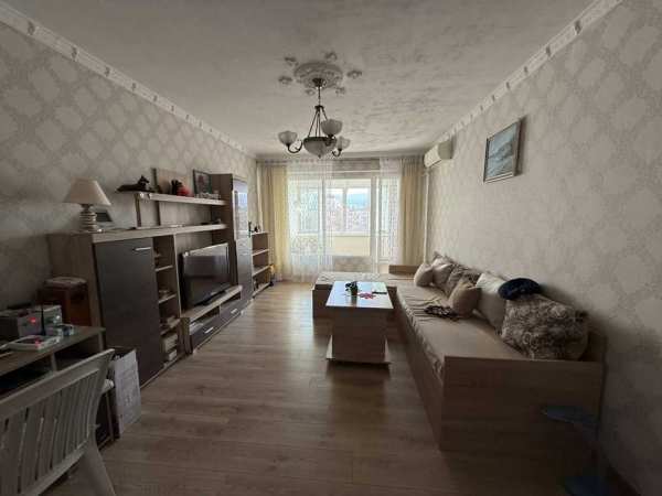 Двустаен апартамент до Ритейл Парк Кючук Париж