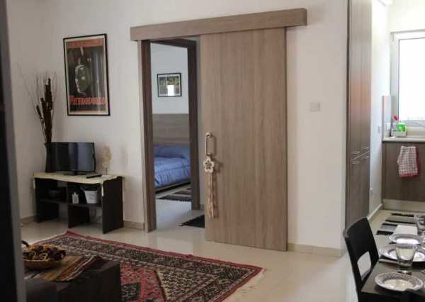 Двустаен апартамент под наем в Центъра