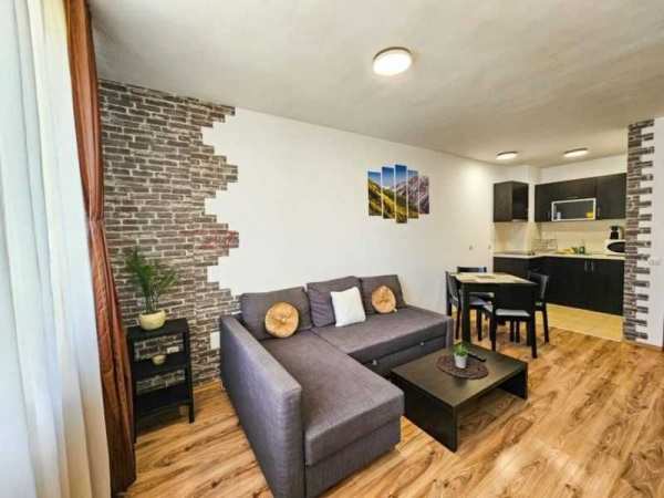 Двустаен апартамент под наем ж.к. Оборище