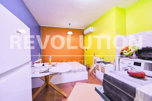 Eдностаен апартамент в ж.к. Малинова долина.