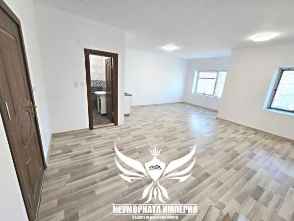 Под наем едностаен 45кв.м. 4ет. Асеновград, топ център