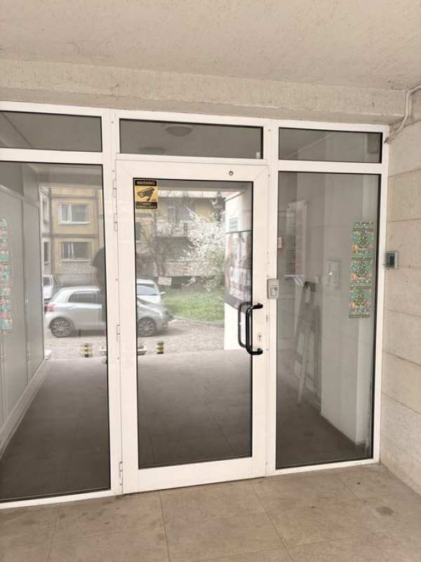 Имот подходящ за студио или други дейности