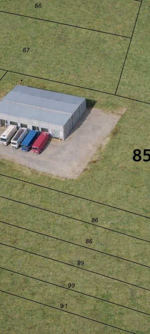 имот в село Лозен