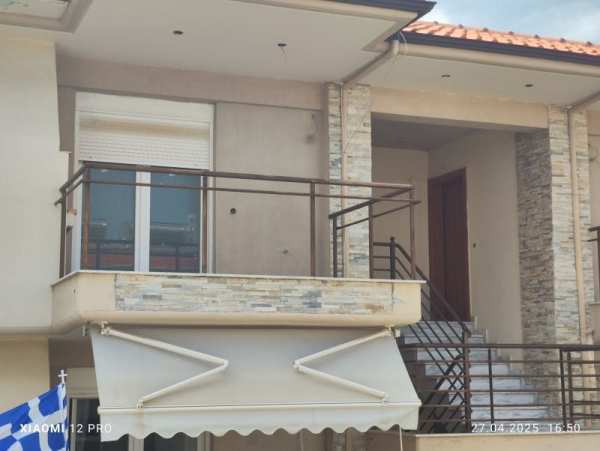 Апартамент с две спални за продажба в Паралия Офринио, Гърция