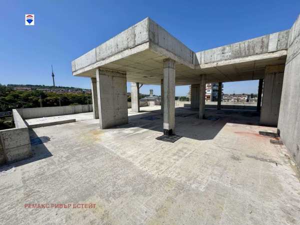 Тристаен апартамент за продажба НОВО строителство кв. ЦЮР