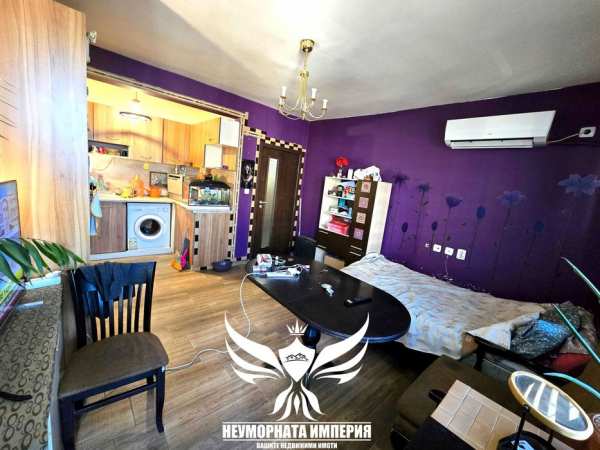 Продавам двустаен апартамент 48кв. 4ет. в Пловдив, кв.Южен