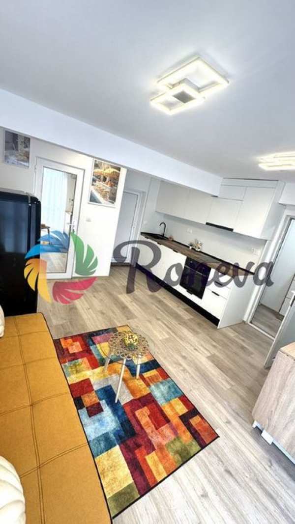 Двустаен Централна поща!!!